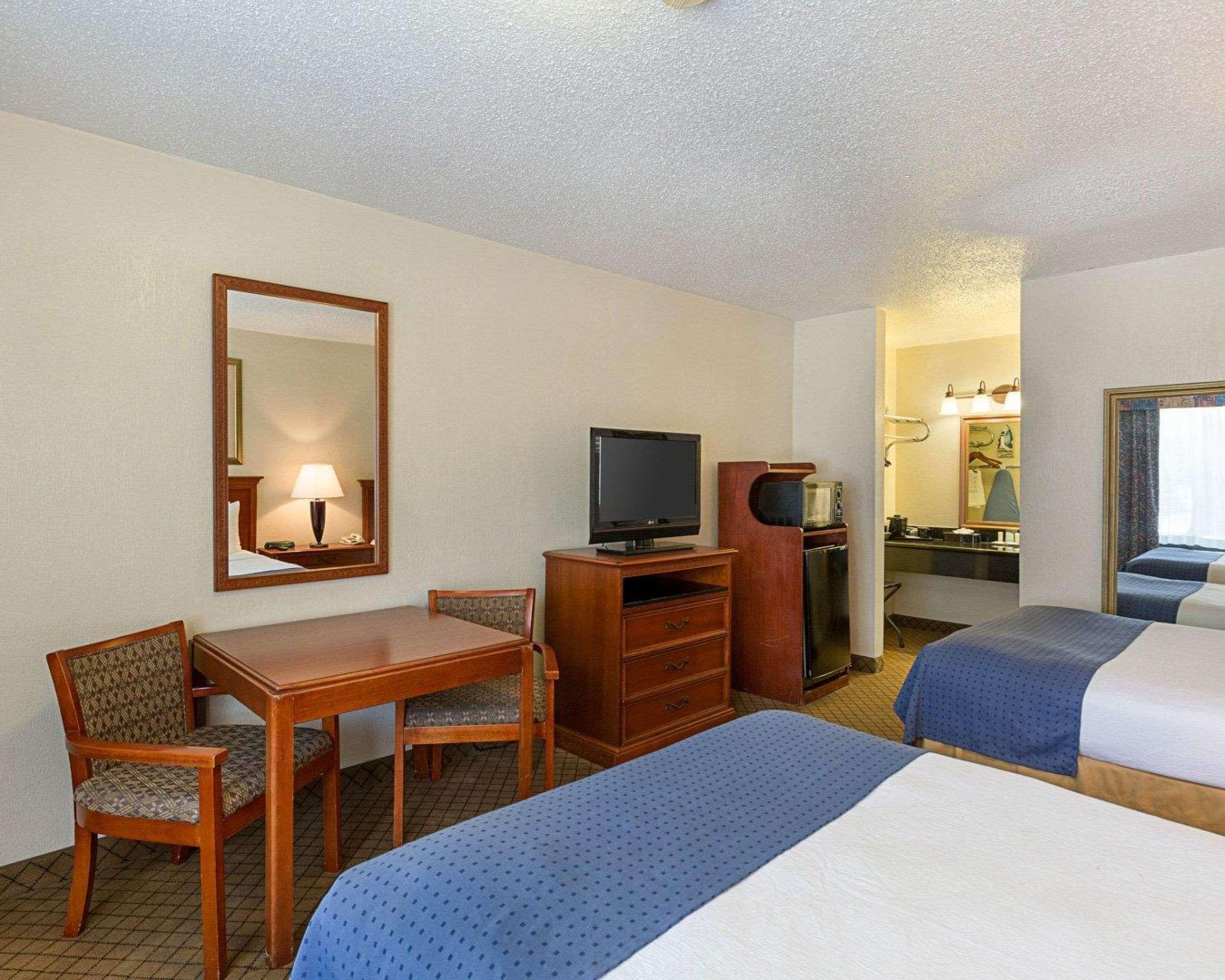Greentree Hotel & Extended Stay I-10 Fwy Houston, Channelview, Baytown Zewnętrze zdjęcie